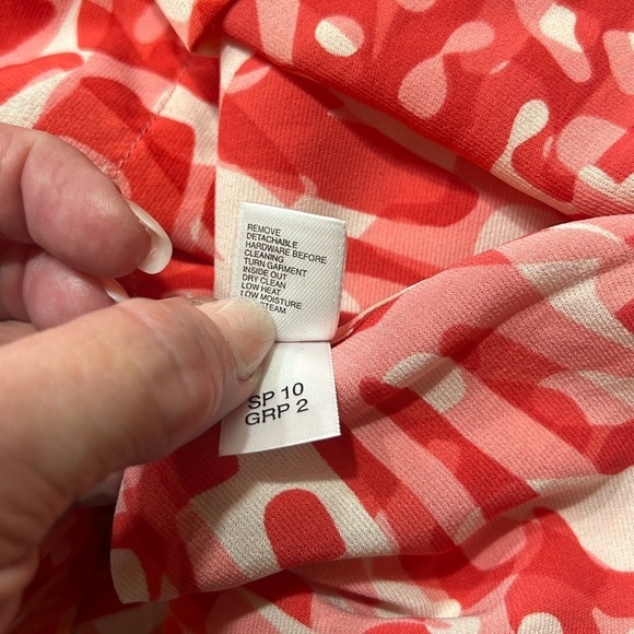 St. John,Silk Poppy,Pocketed,Side-Drawstring Dress,Yacht Wear,Luxury,EUC, Size 8 - Picture 5 of 16